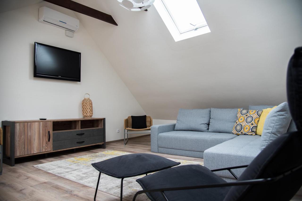 Apartment Veritas