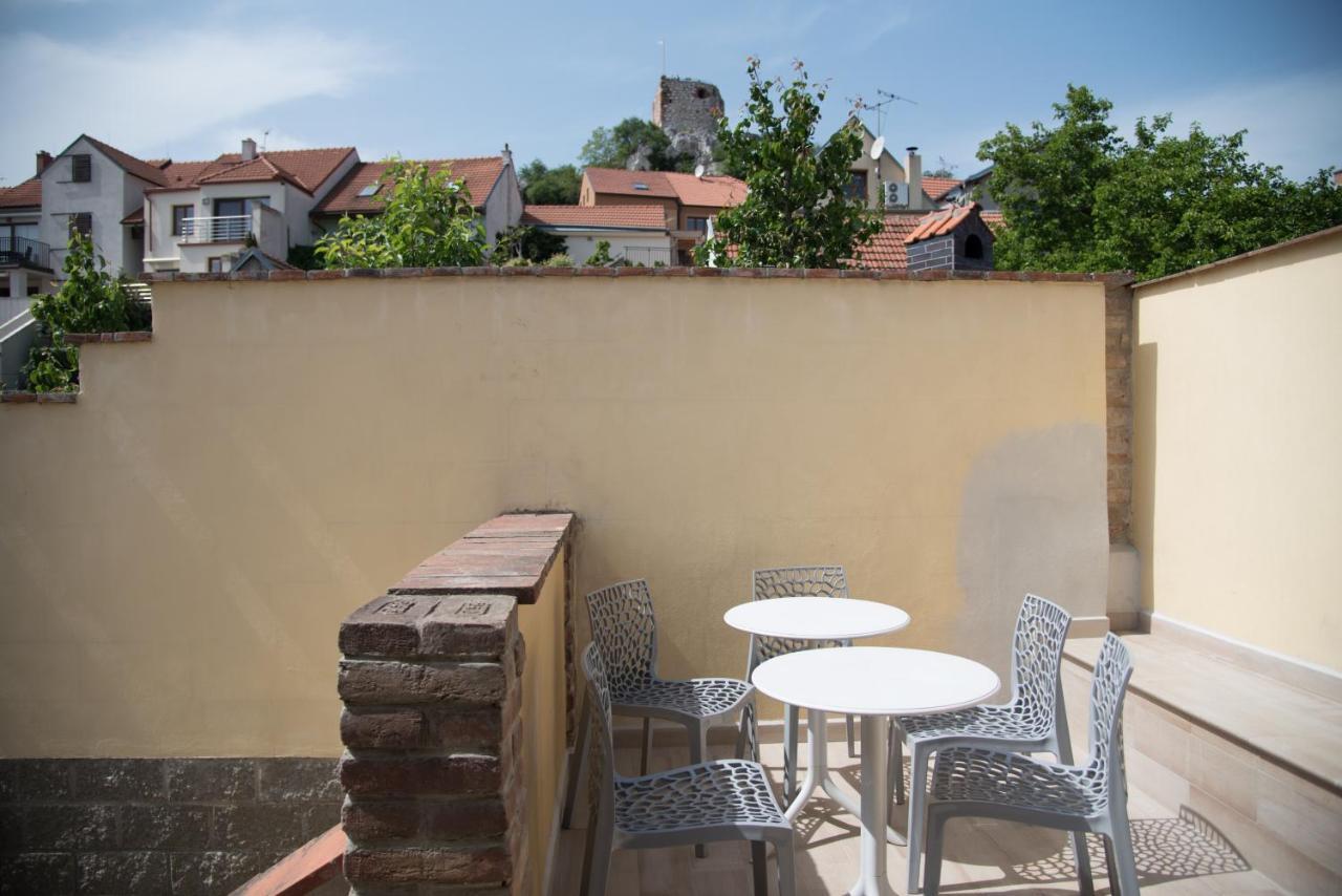 Apartment Veritas